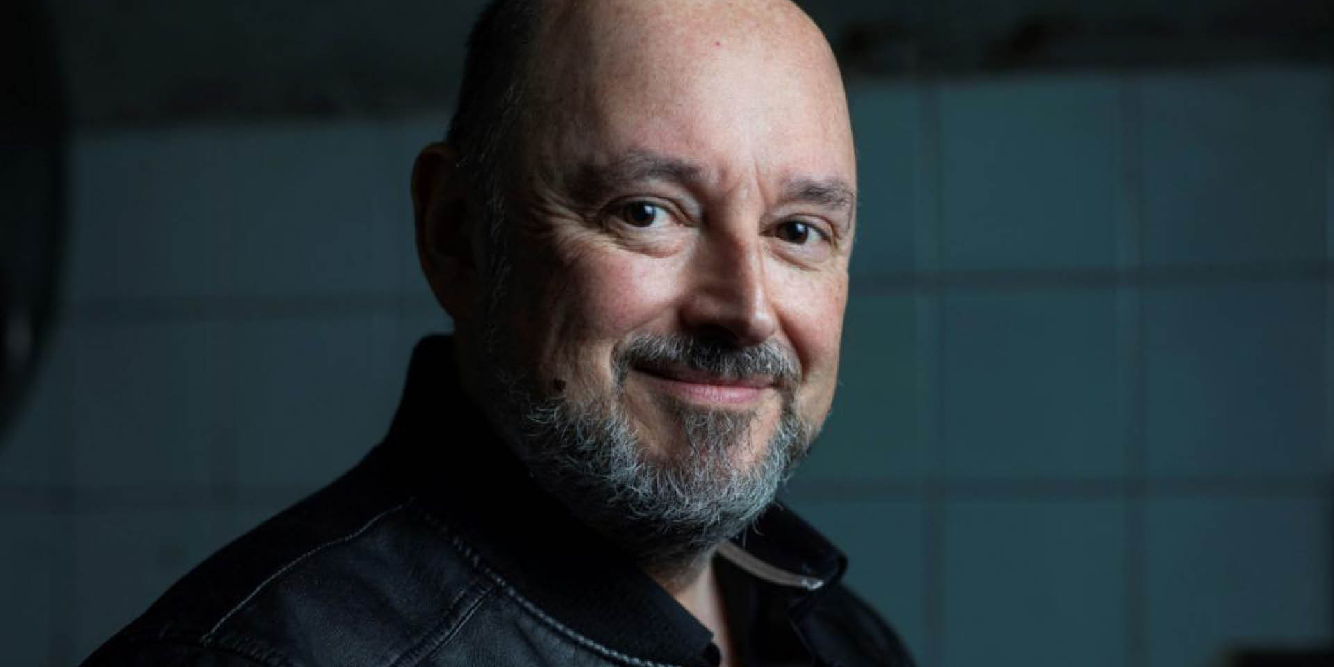 ALBERTO CALIANI PRESENTA SU NUEVO LIBRO