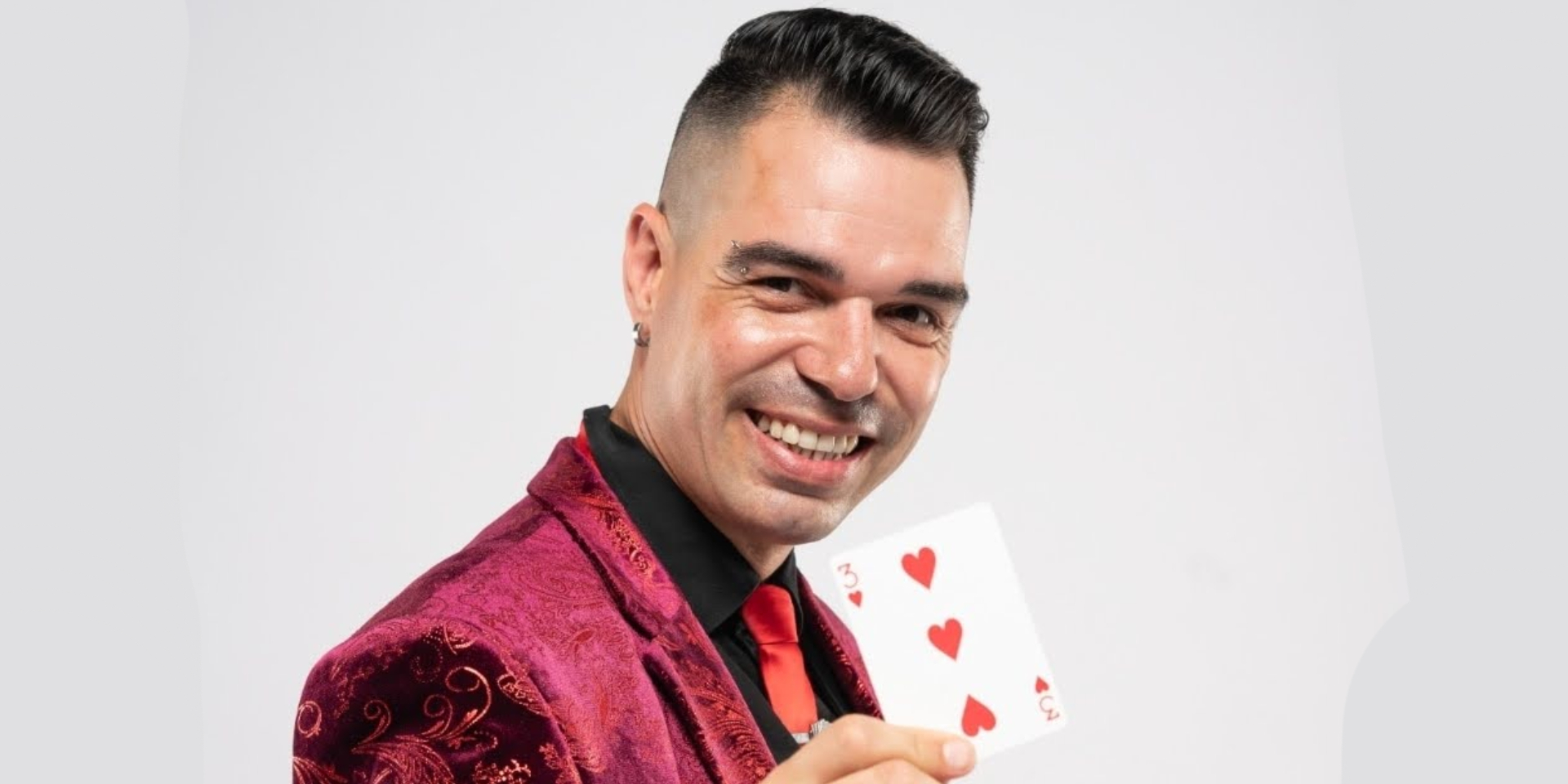 ¡Pequeños grandes milagros! Magia con Marc Sàbat