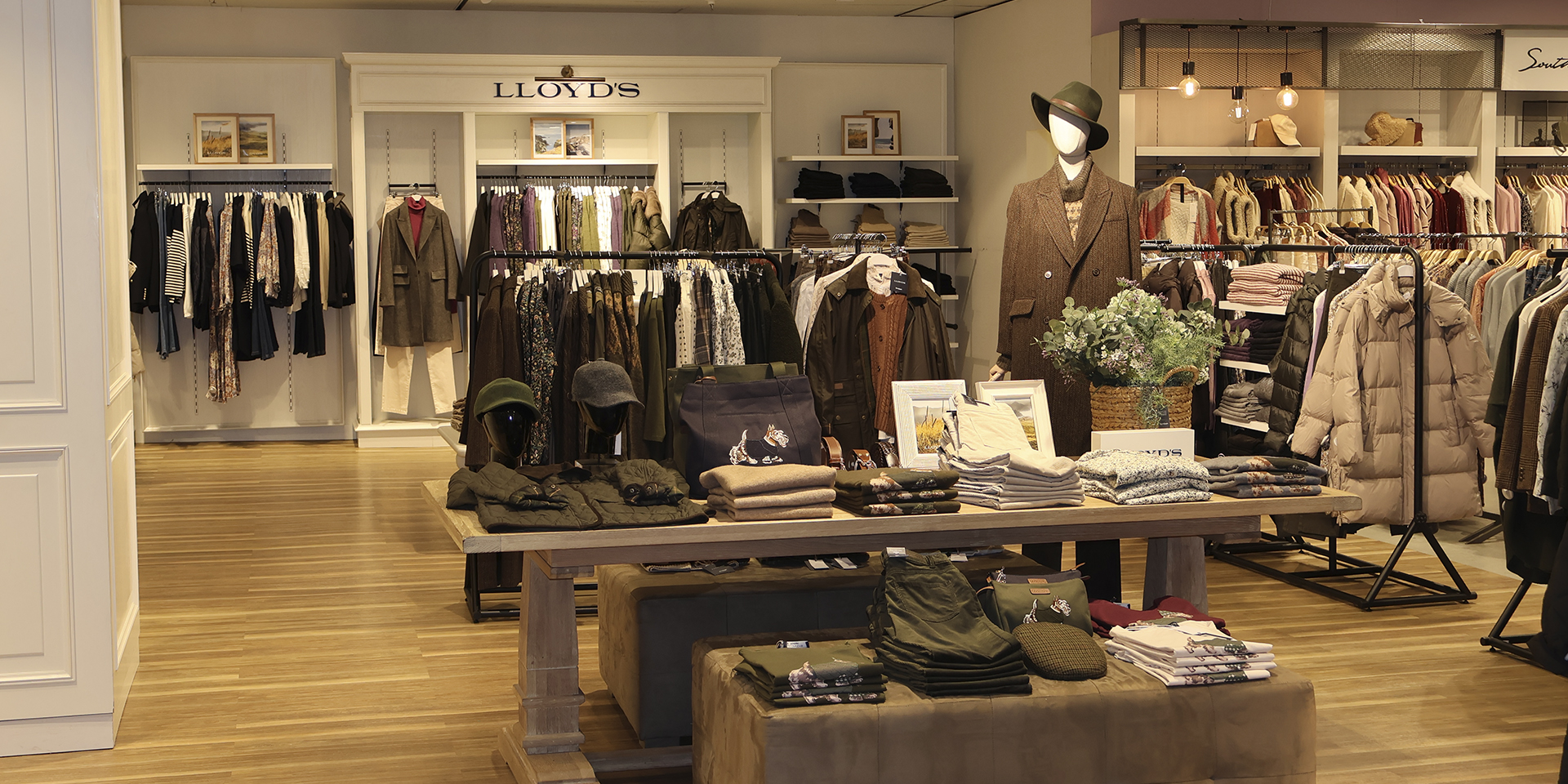 Lloyd's, pasión por la moda