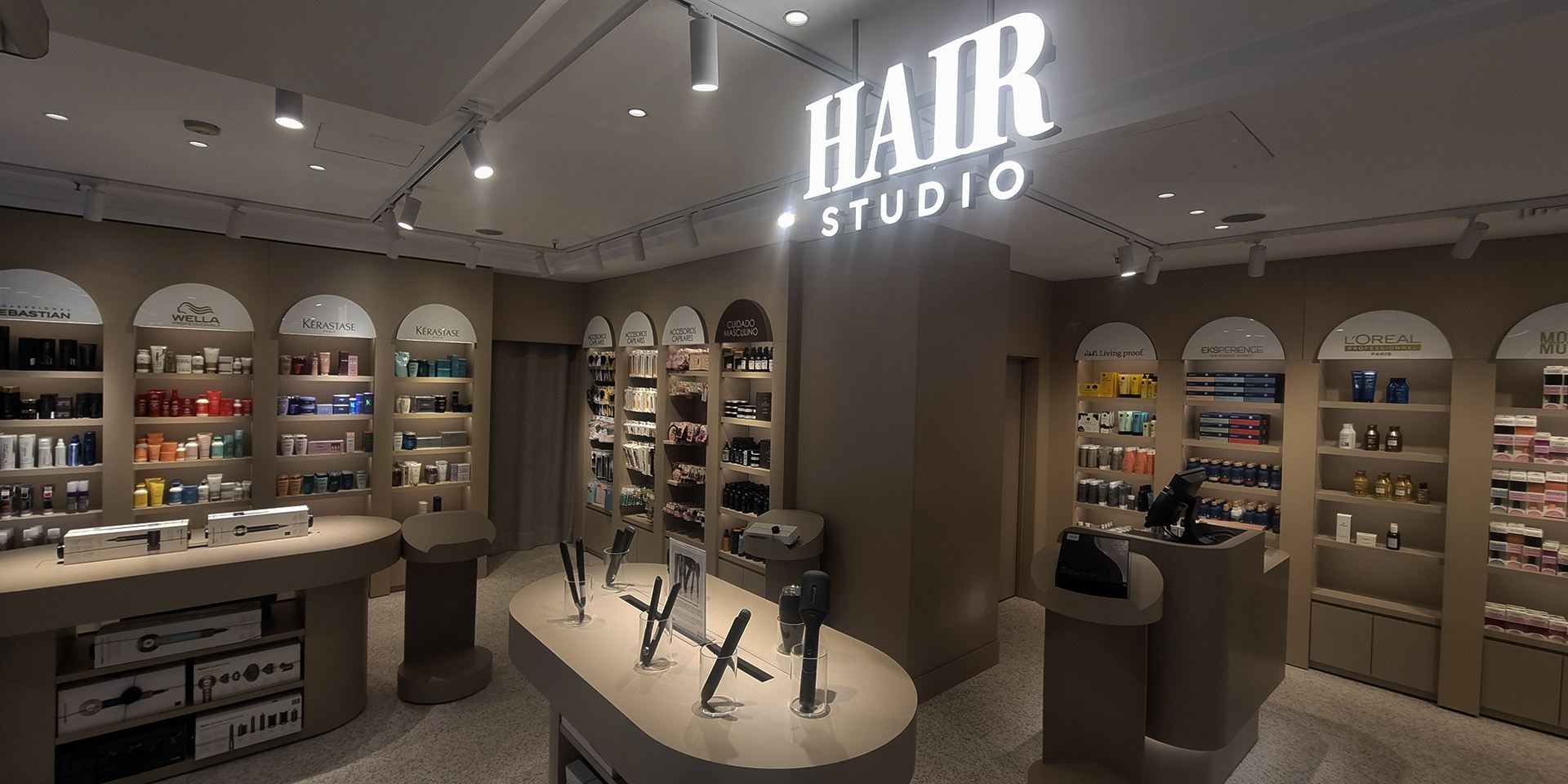 Hair Studio